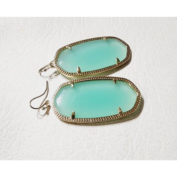 KENDRA SCOTT Danielle Chalcedony Mint Glass Gold Drop Large Earrings - Picture 2 of 7